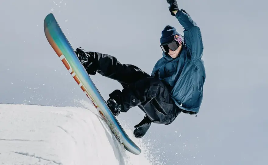 Freeride snowboard - co to znaczy i dlaczego warto go spróbować