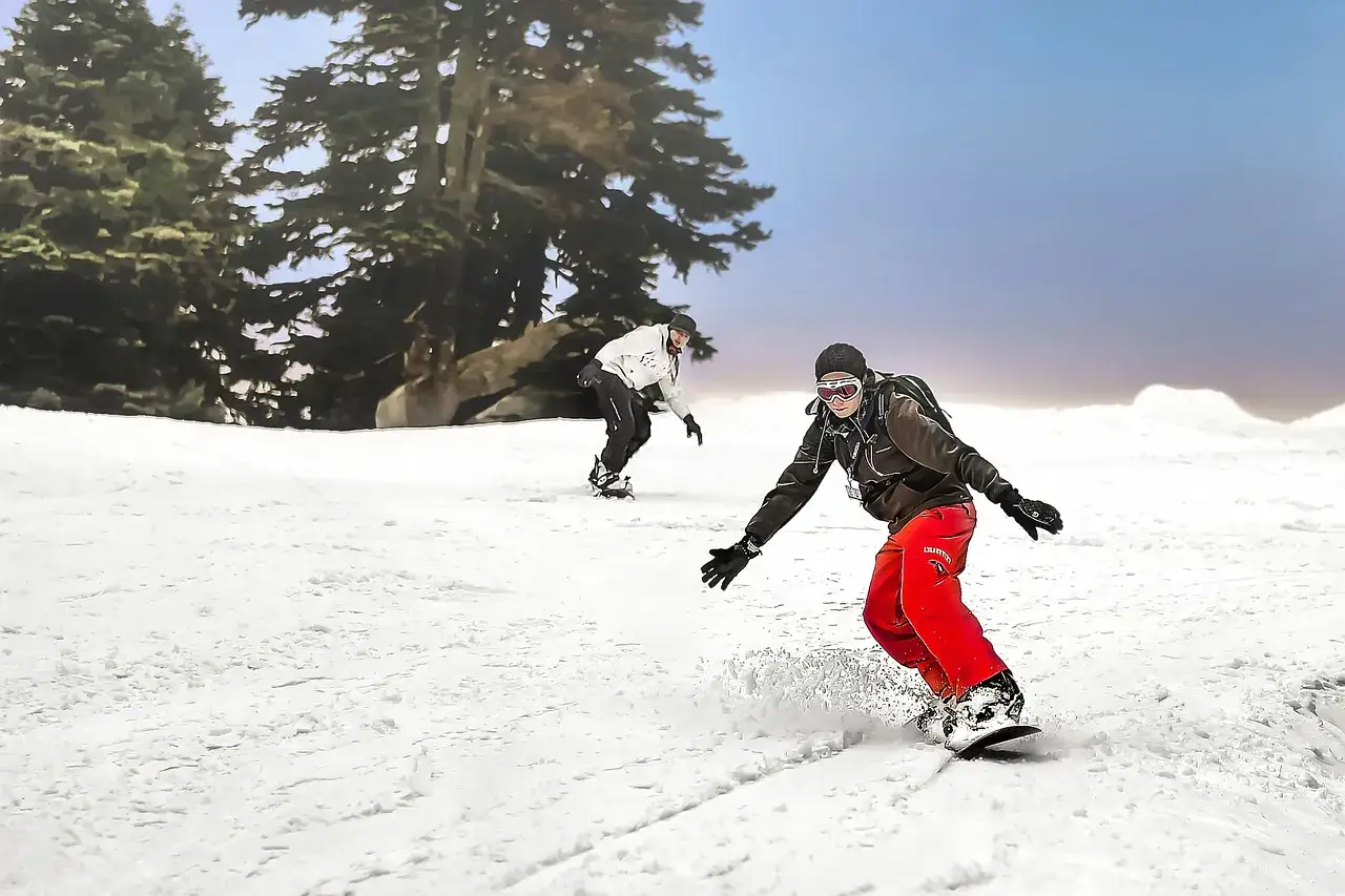 Zdjęcie Czy jazda na snowboardzie jest trudna? Oto, co musisz wiedzieć!